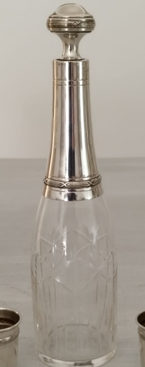 Liquor service crystal carafe glasses silver metal