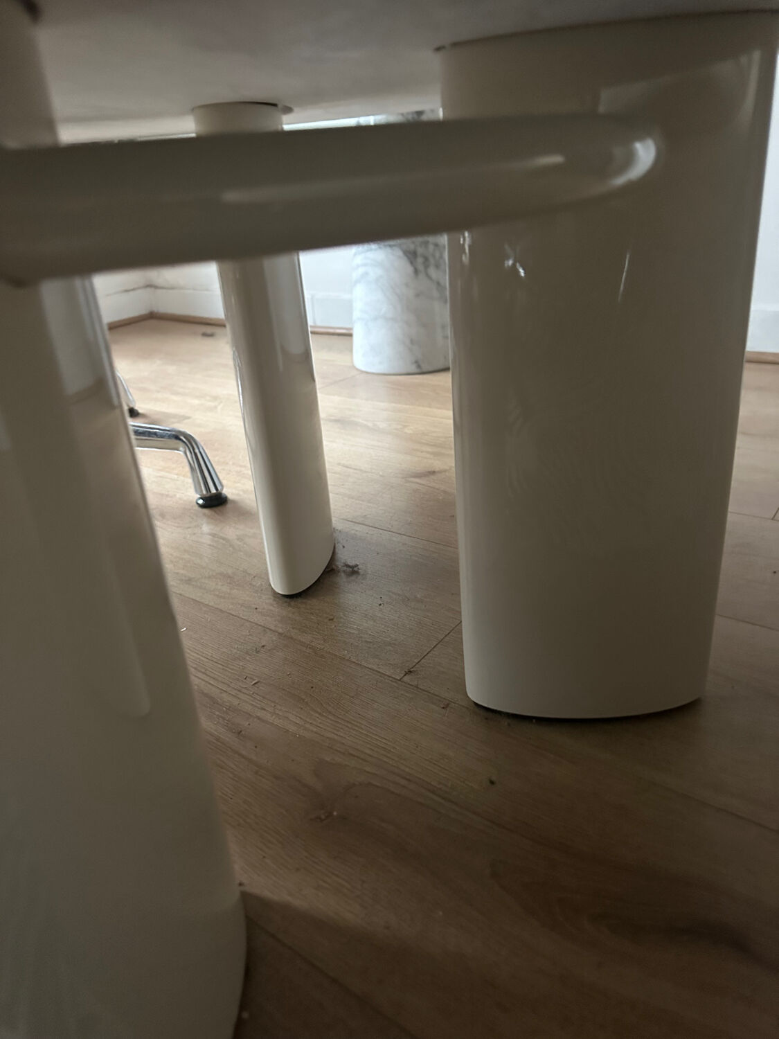 Table basse en marbre de Carrare socialite family