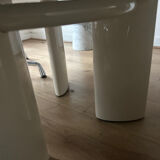 Table basse en marbre de Carrare socialite family