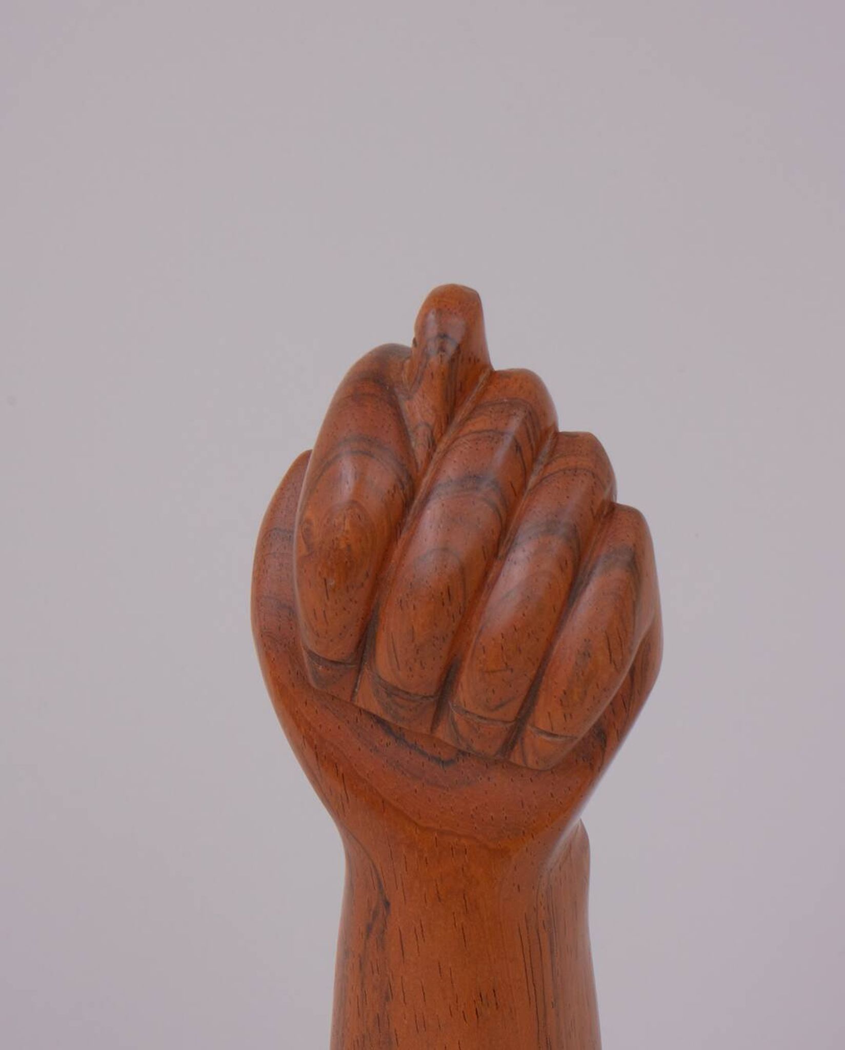 Sculpture en bois exotique