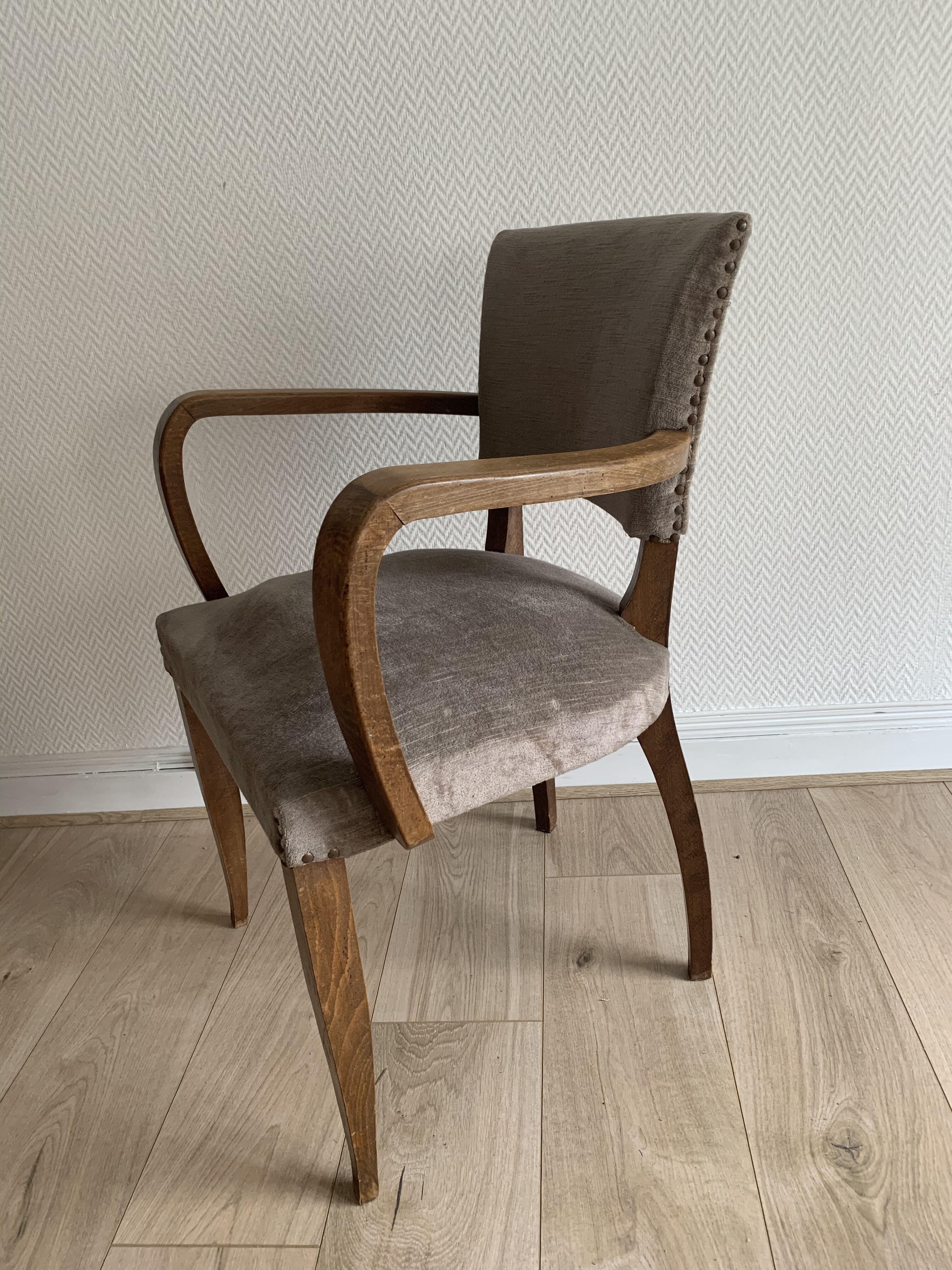 Bridge chair vintage grey velvet