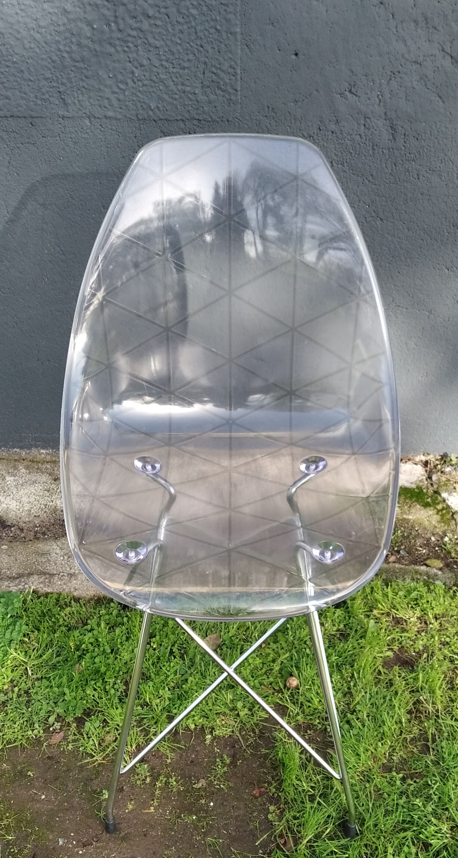 Chaise dal segno furnishing plexi