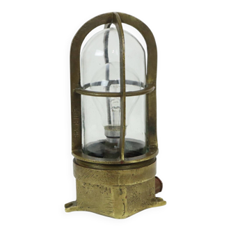 lampe de bateau en laiton des années 1930 marquée industrielle