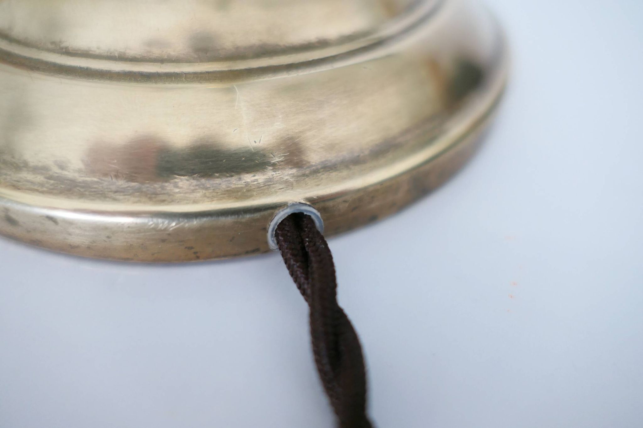 "swan neck" lamp in bronze and brass from 1900