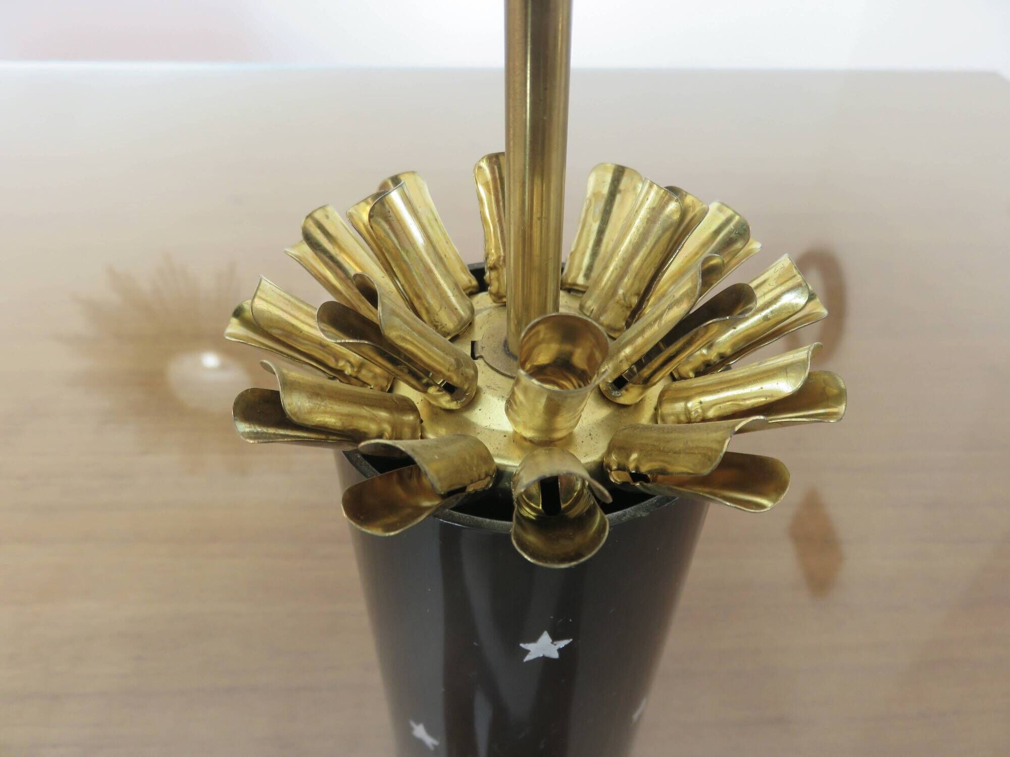 Cigarette dispenser "eagle and stars" from the 60s-70s, vintage.