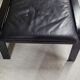 Fauteuil vintage IKEA années 1980 Cuir noir & ottoman