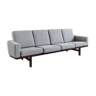 Hans Wegner sofa