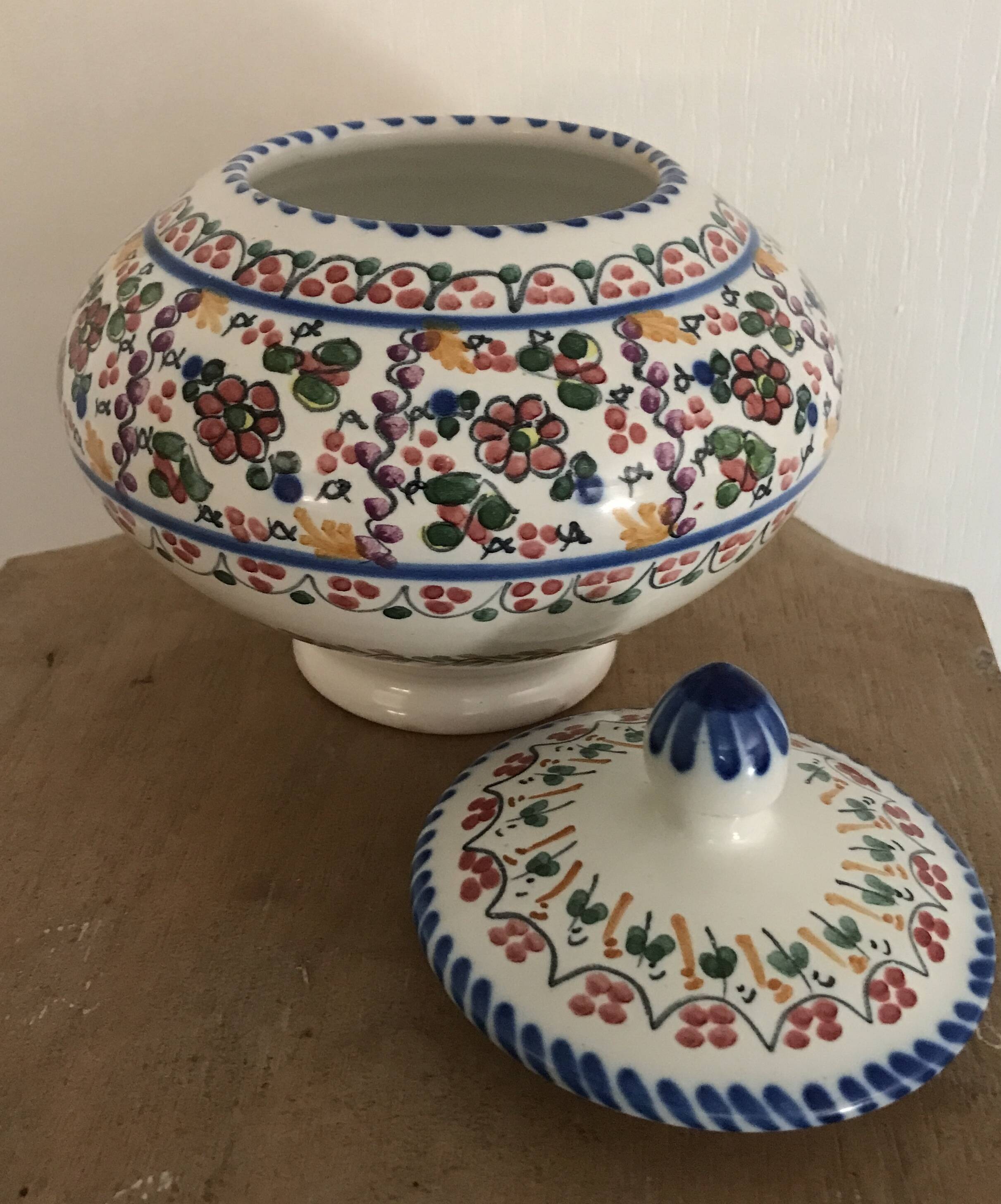 Jar, candy dish in enamelled ceramic with hand-painted decoration by p.arzobispo
