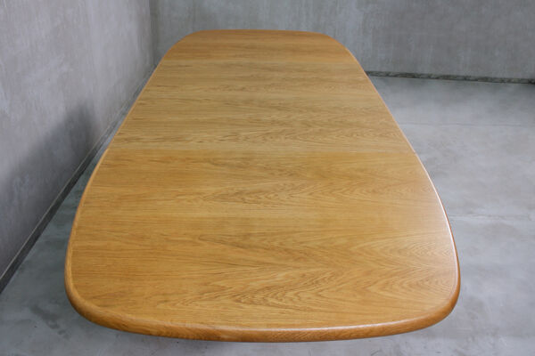 table ovale en chêne du milieu du siècle de Skovby années 1970