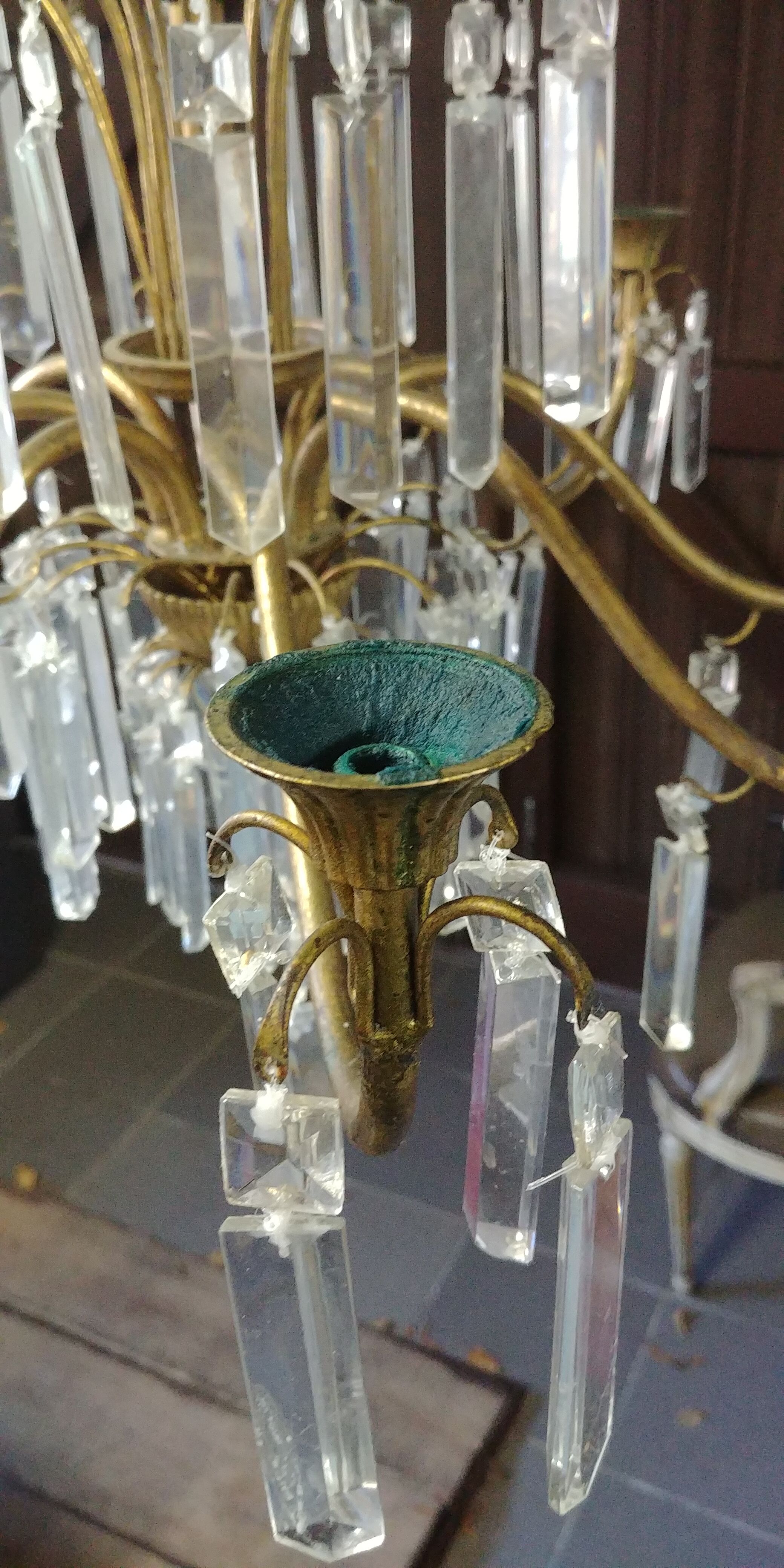 Lustre en laiton et pampilles