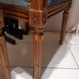 Fauteuil et 2 chaises style Louis XVI