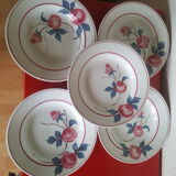 Set of 5 Saint amand plates