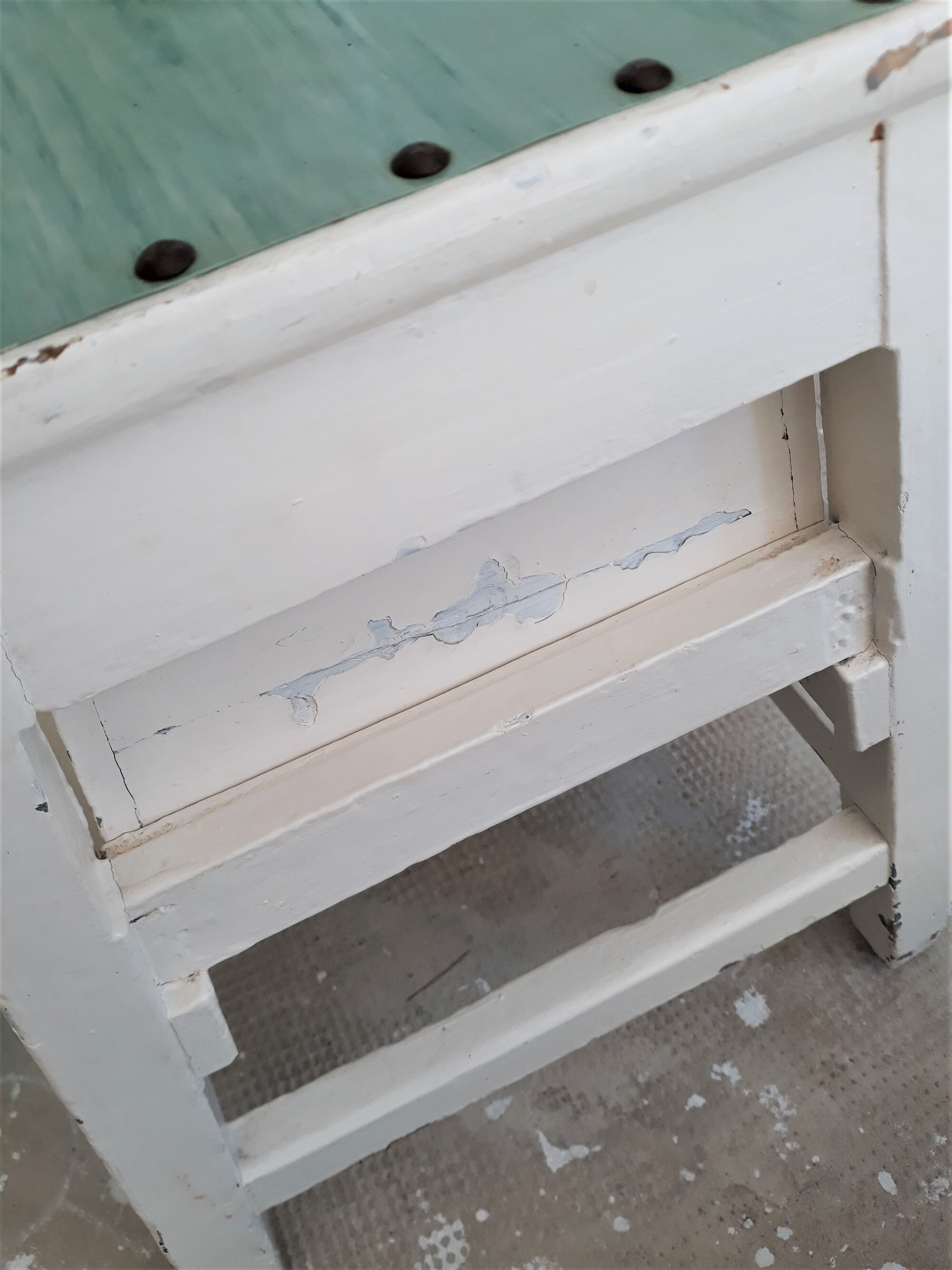 Wooden waxer's stool with drawer