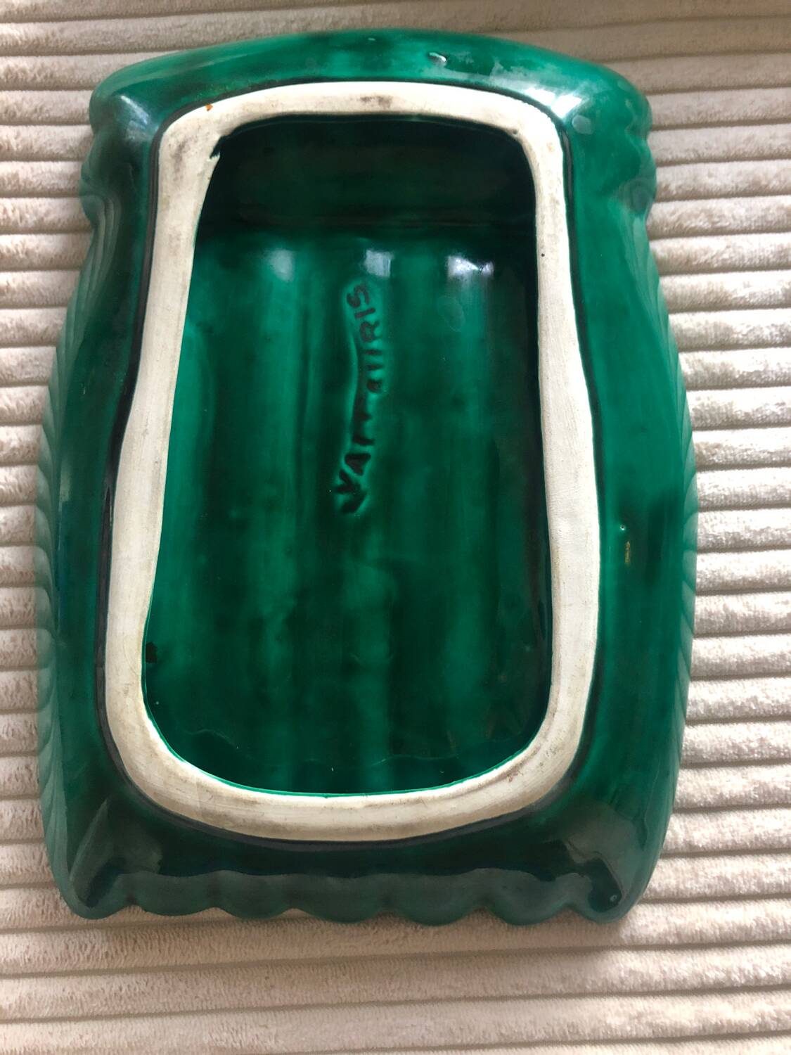 4 Vallauris green plates