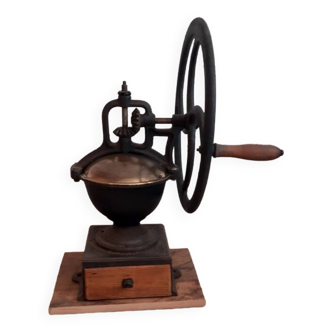 JAPY N°3 cast iron coffee grinder.