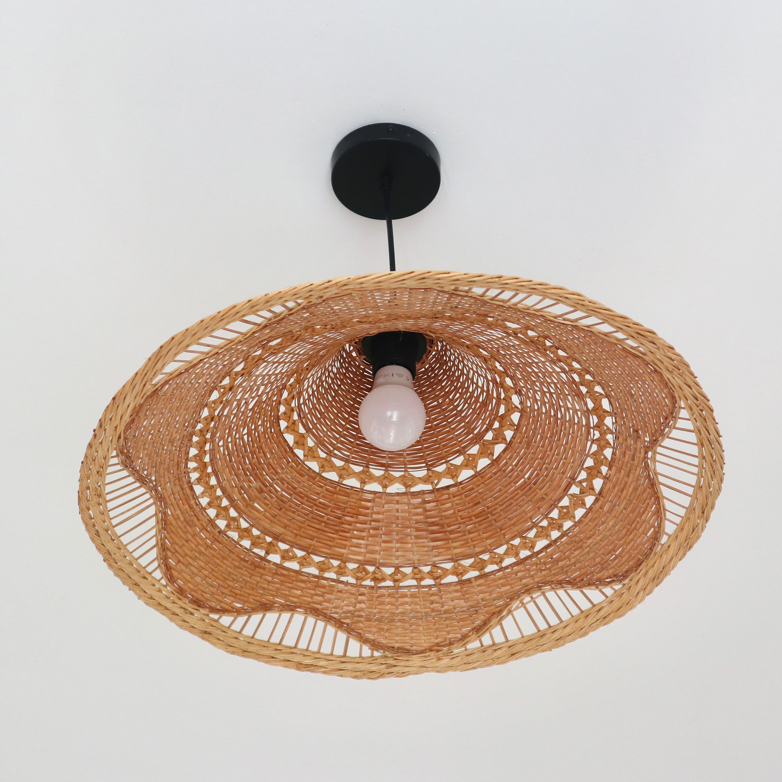 Rattan lampshade flower pattern