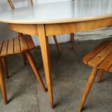 Vintage round table wood and formica