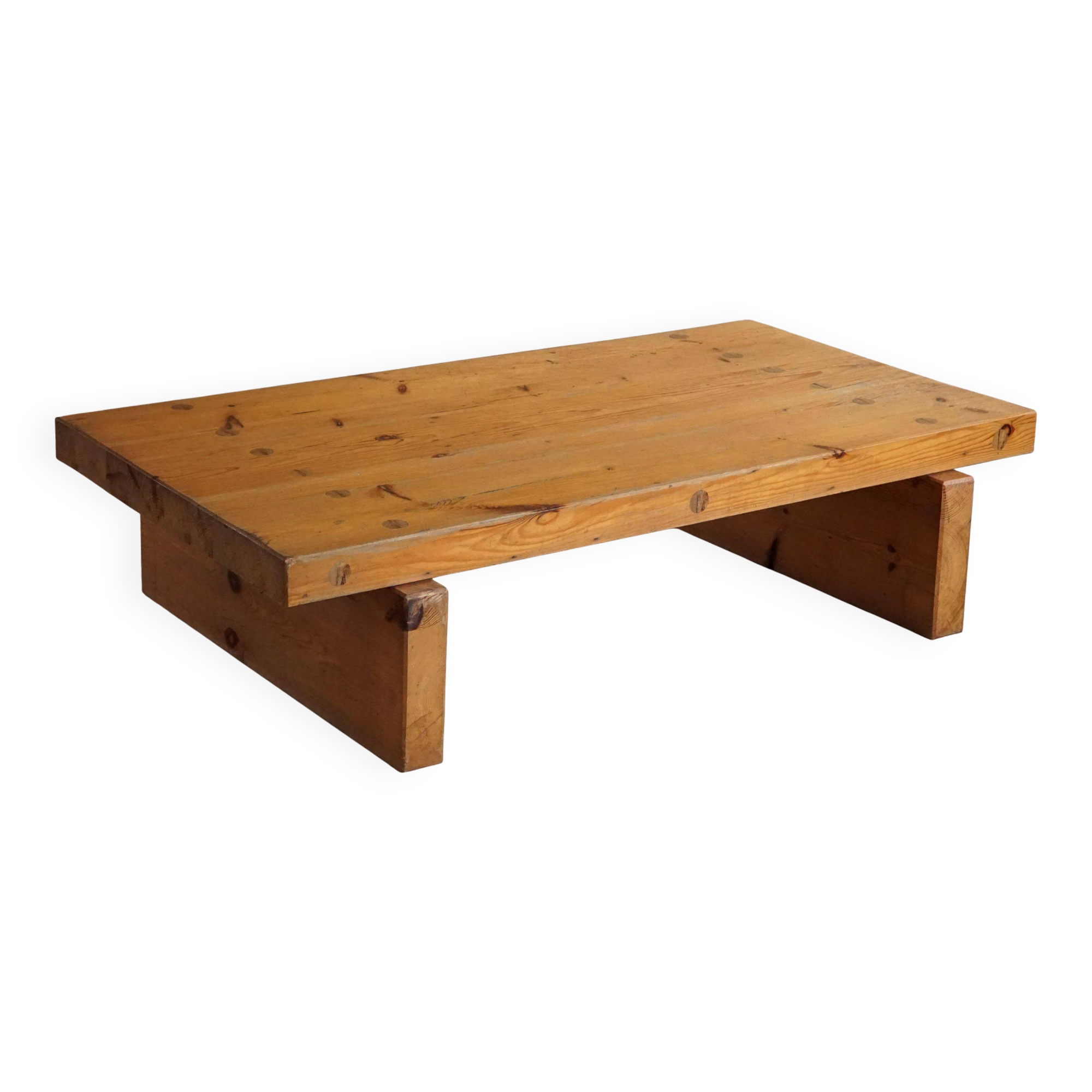 Rectangular pine coffee table from the mid-century by Roland Wilhelmsson, Ågasta, 1969.