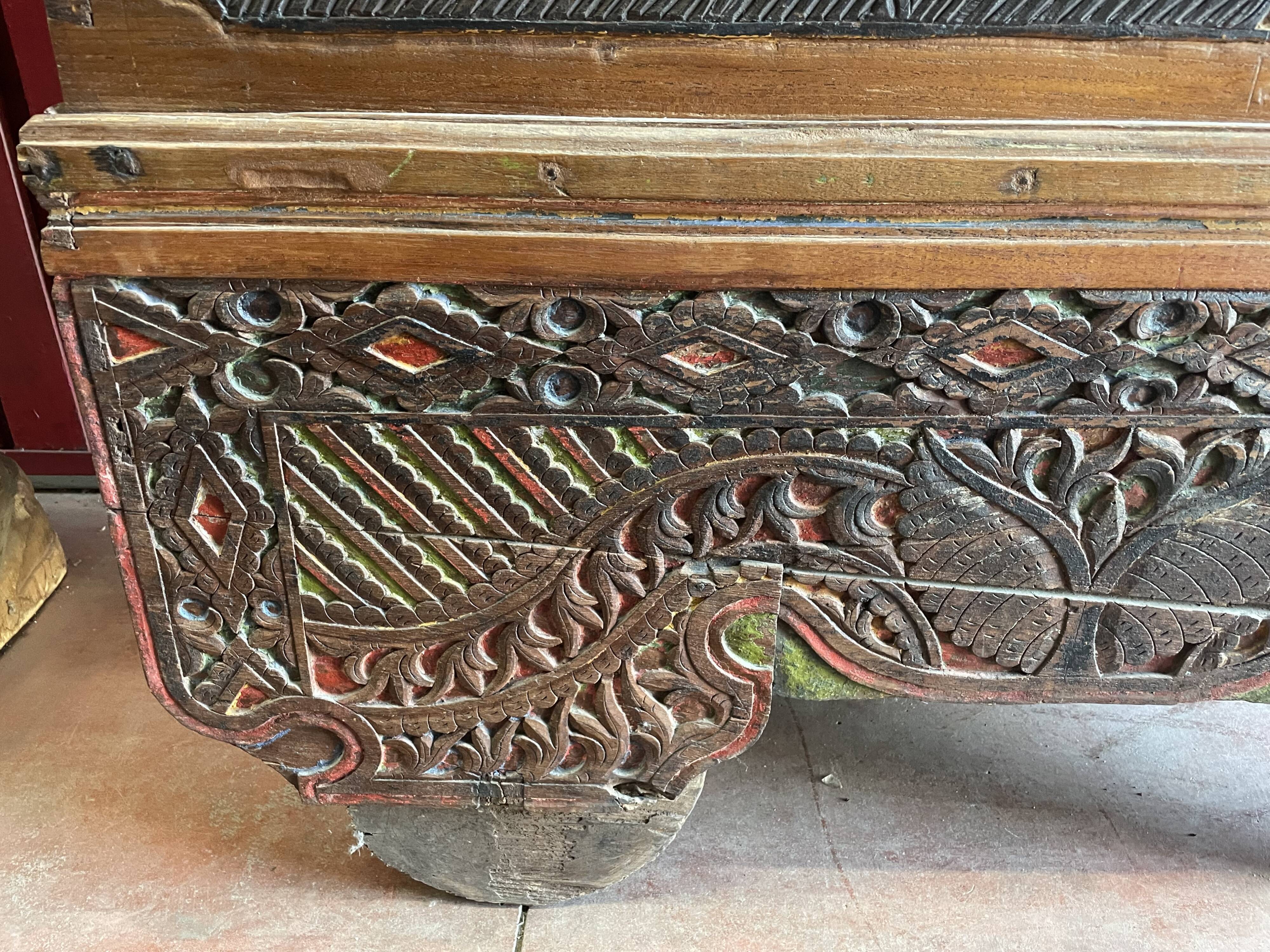 19th century merchant's chest on wheels, Indénosie, Madura island