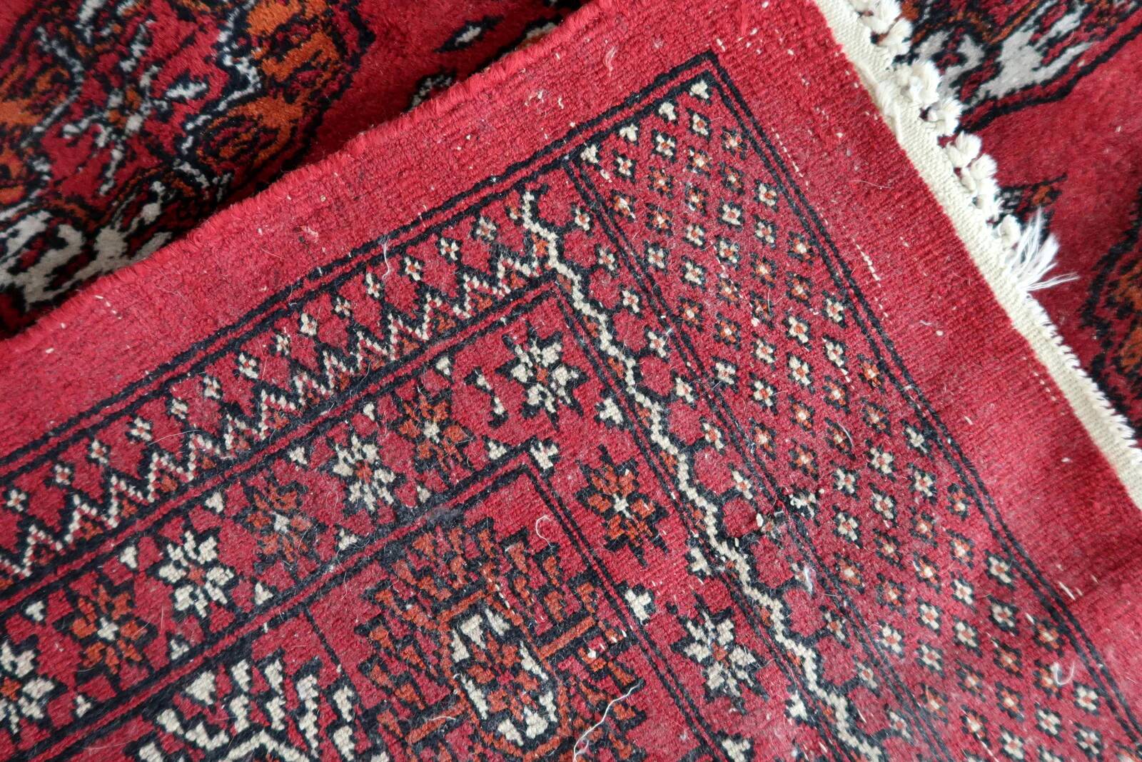 Handmade vintage Turkmen Ersari rug 129cm x 196cm 1960s