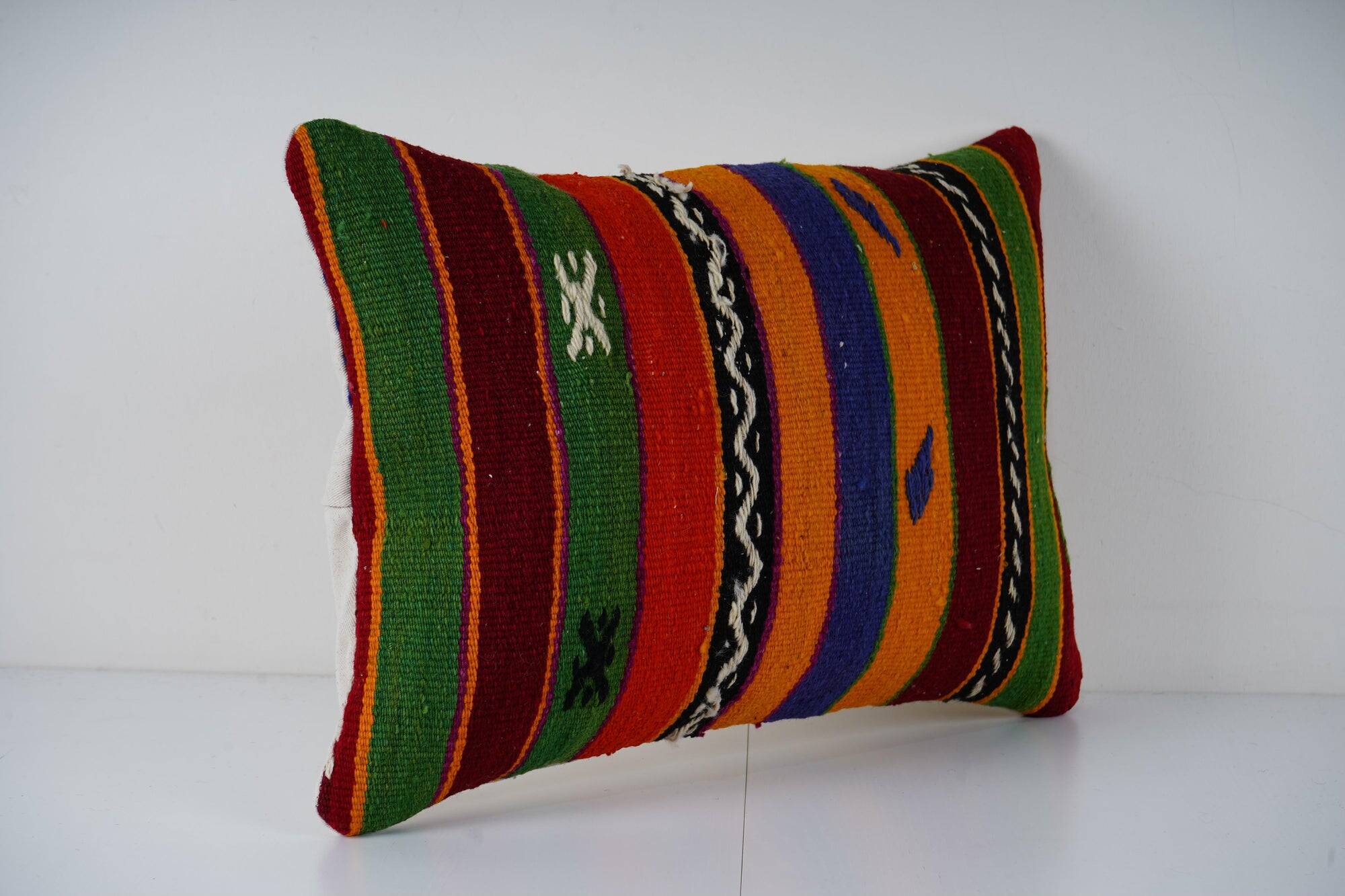 Vintage kilim cushion cover 41x61 cm