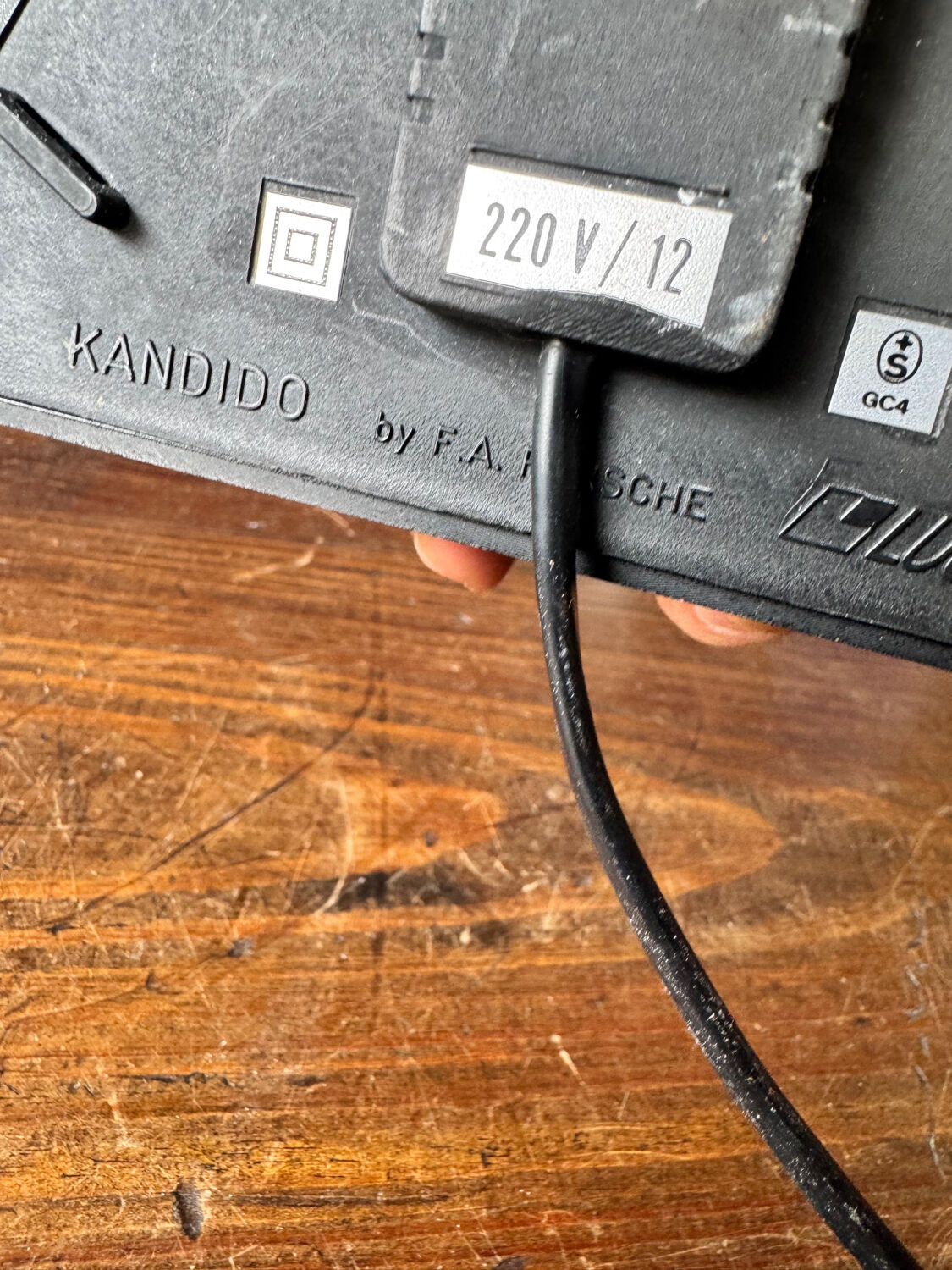 Kandido desk lamp by Ferdinand Alexander Porsche. Luci, Italy.