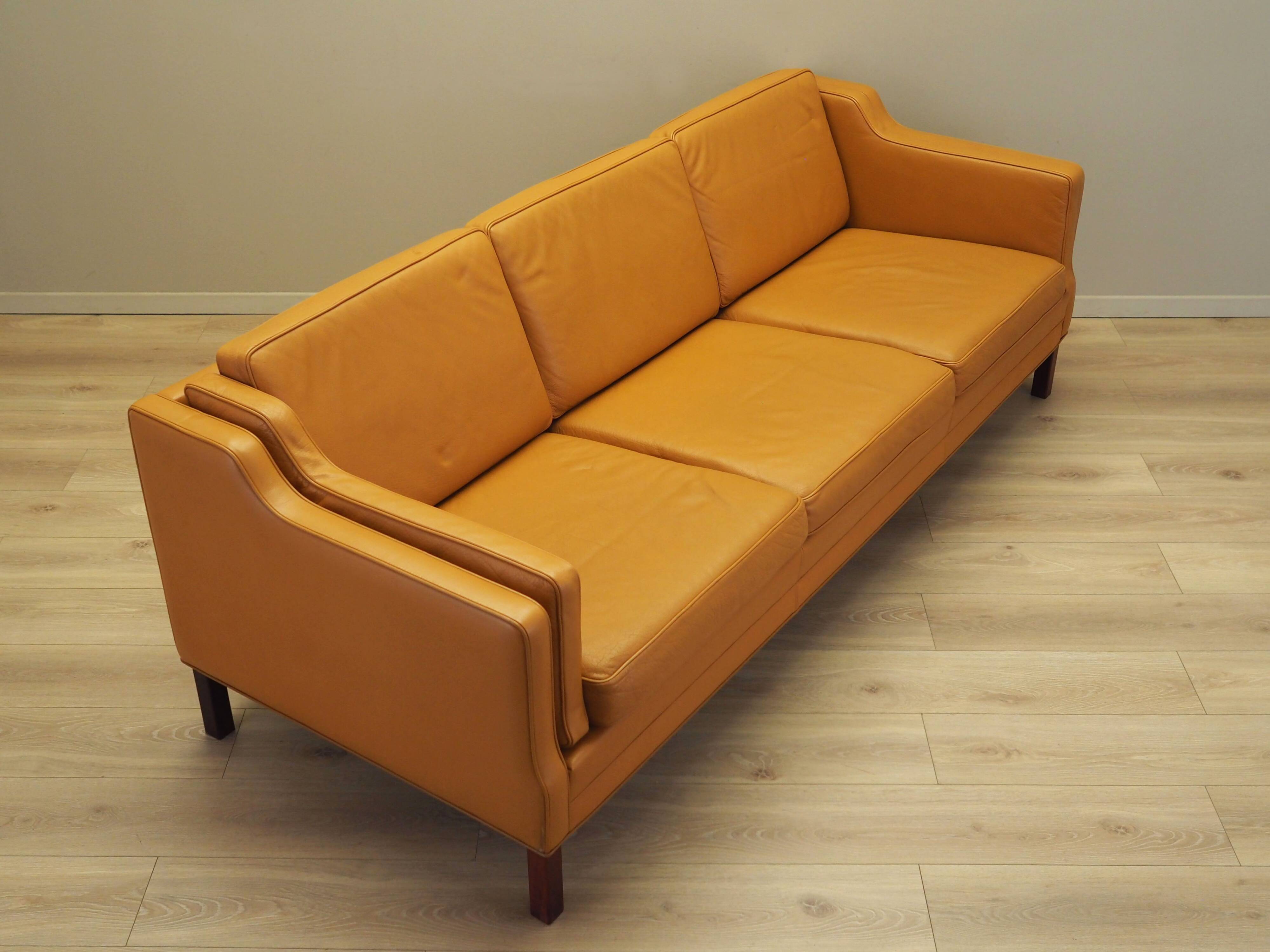 Orange leather sofa, Danish design, 1970s, production: Denmark
