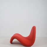 Red F577 Tongue designed by Pierre Paulin for Artifort