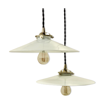 Pair of suspensions bistrot 1920 opaline