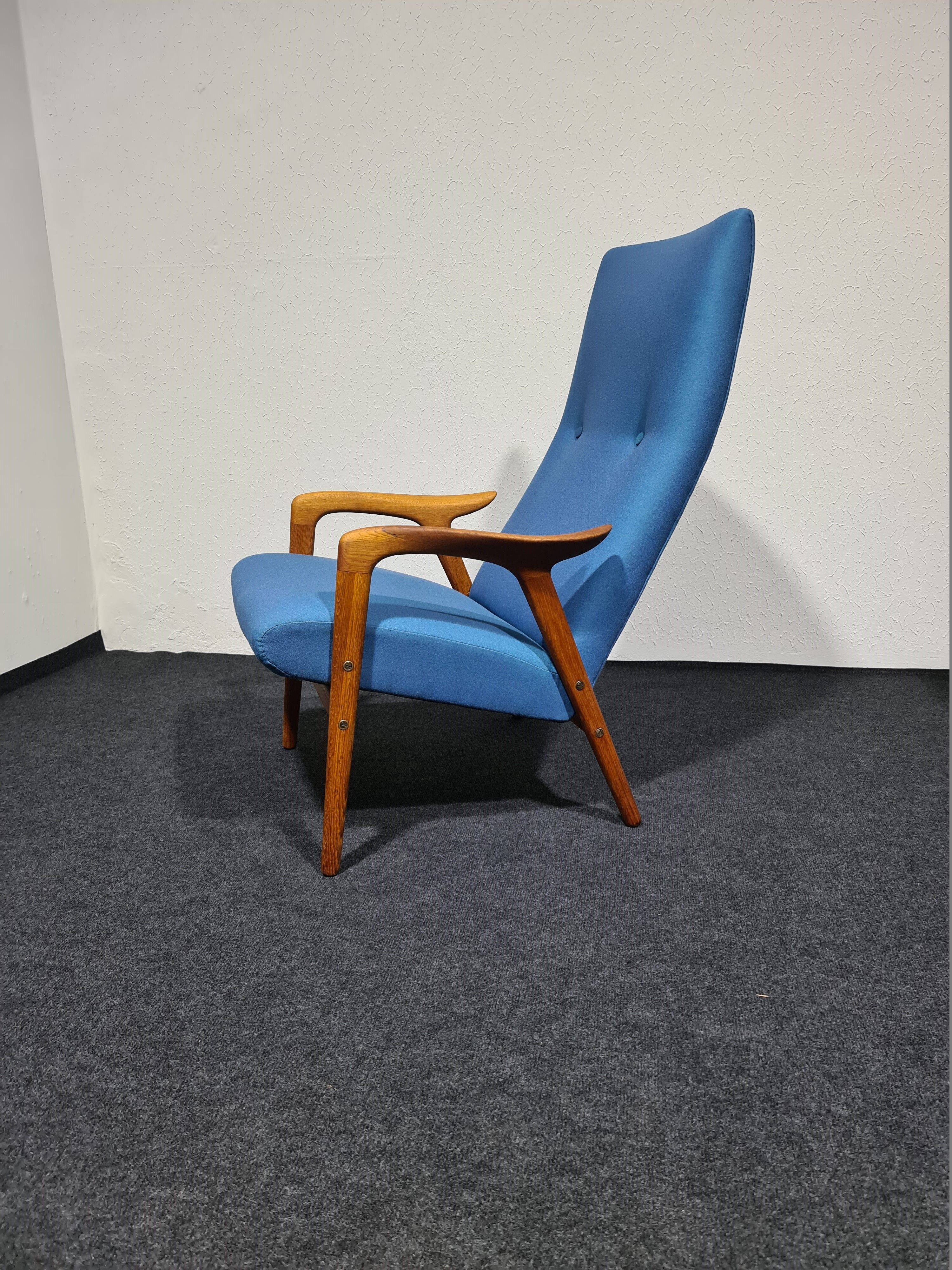 Fauteuil de salon d'Yves Ekstrom "Mingo"