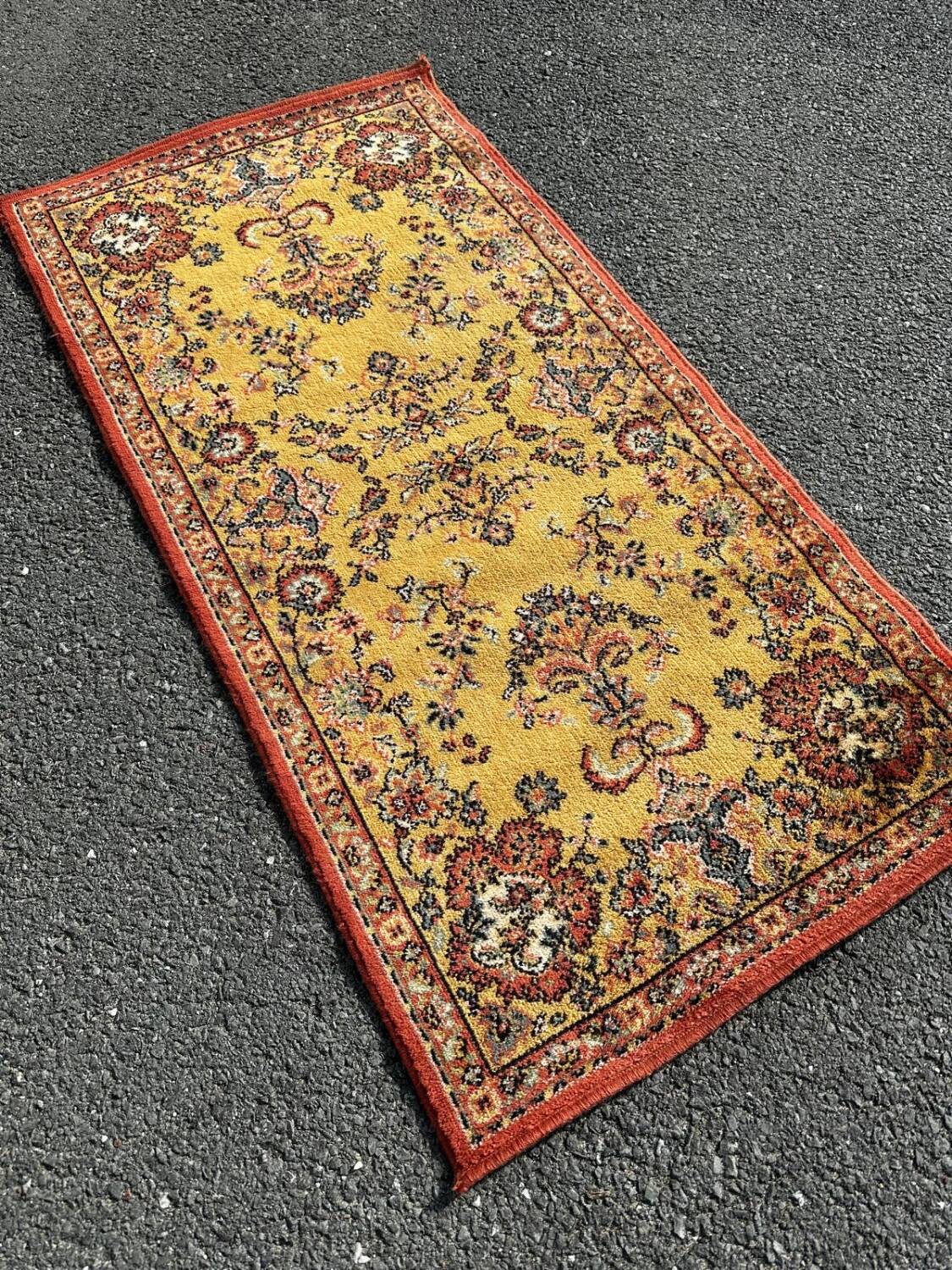Oriental style rugs