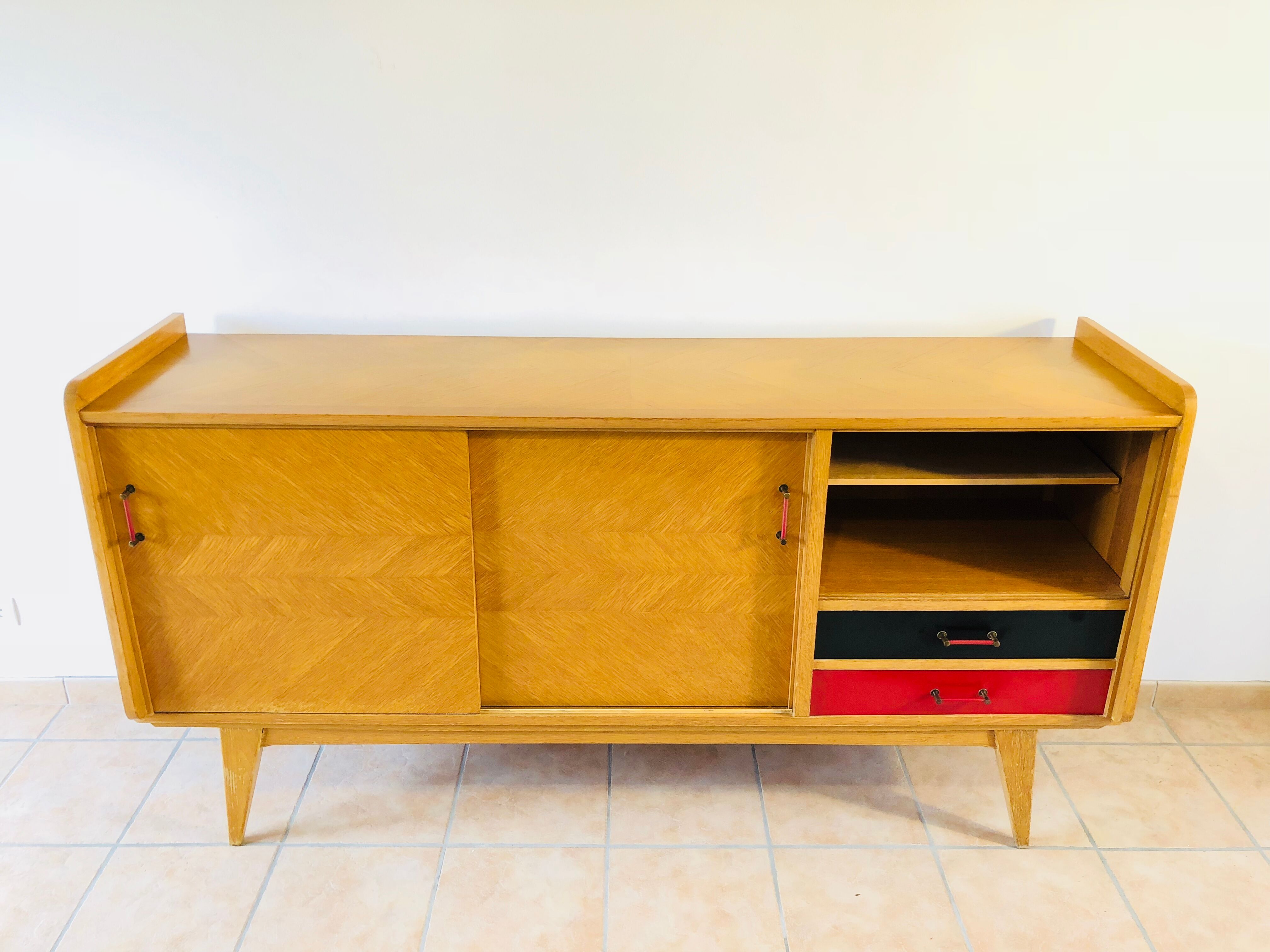 Sideboard oak feet compass 1960