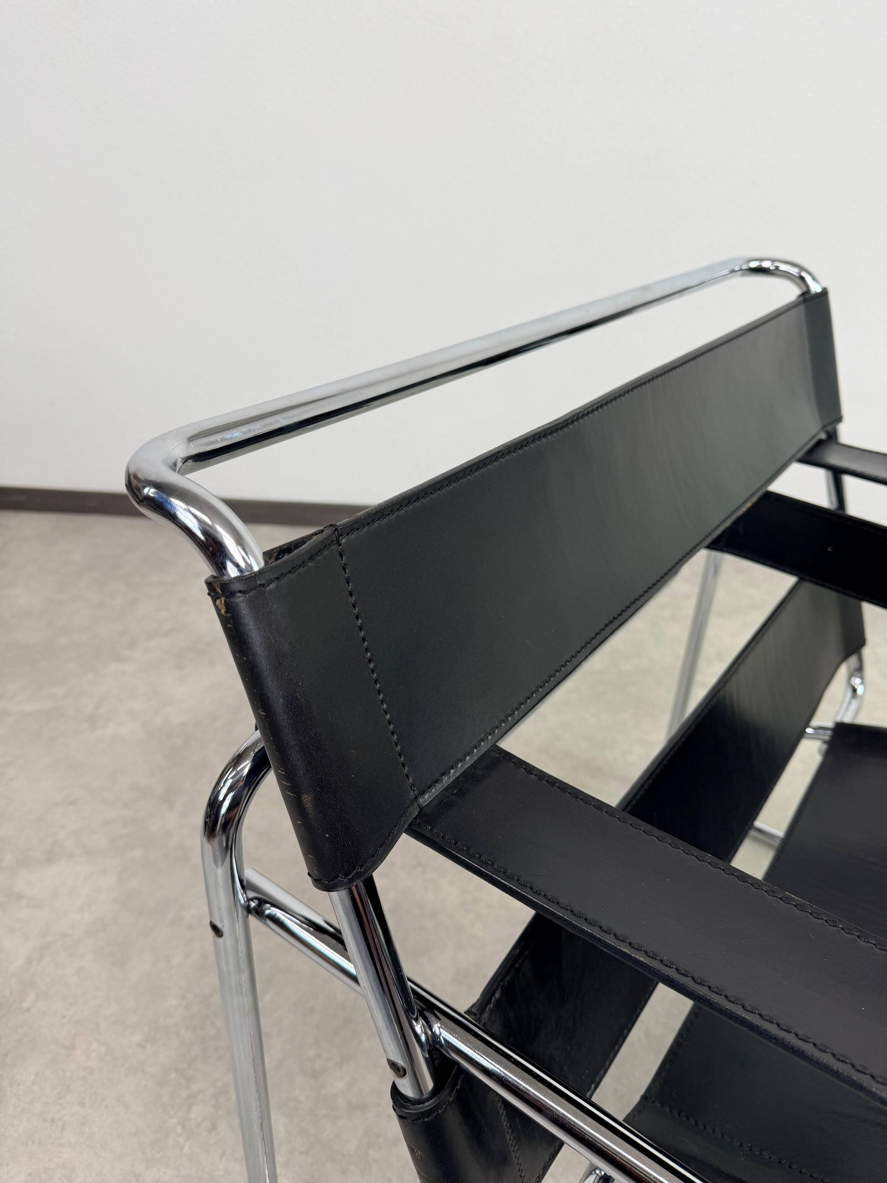 Authentic B3 "Wassily" chair by Marcel Breuer, Vintage, by Bononia, Italy