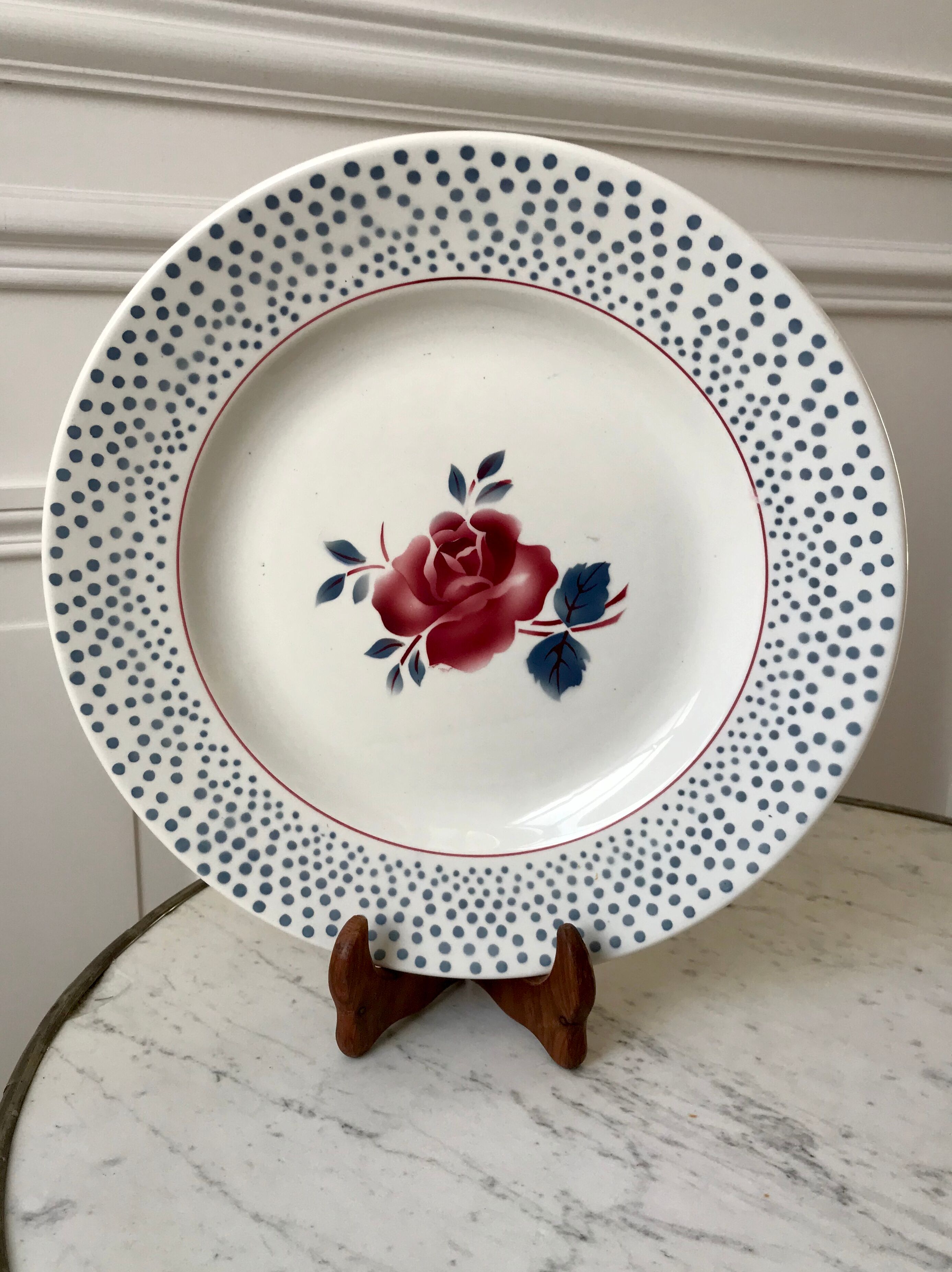 Dish Digoin Sarreguemines model "Renée" years 30-40