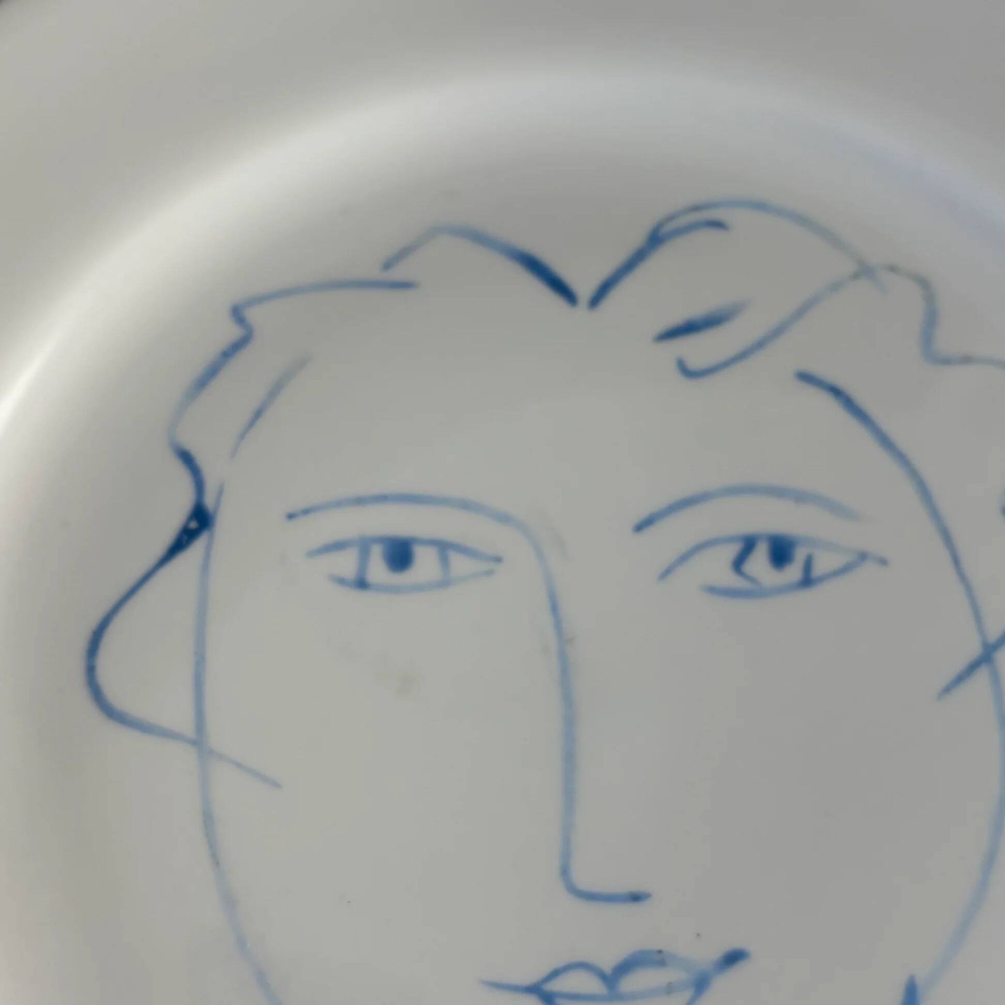 Pair of Picasso plates in Limoges porcelain - Ref 1324