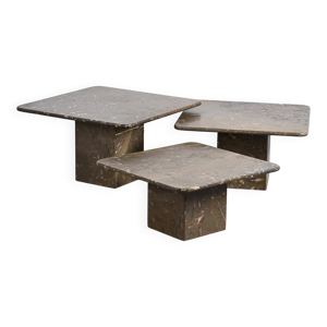 suite de trois tables