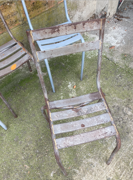 14 metal bistro chairs