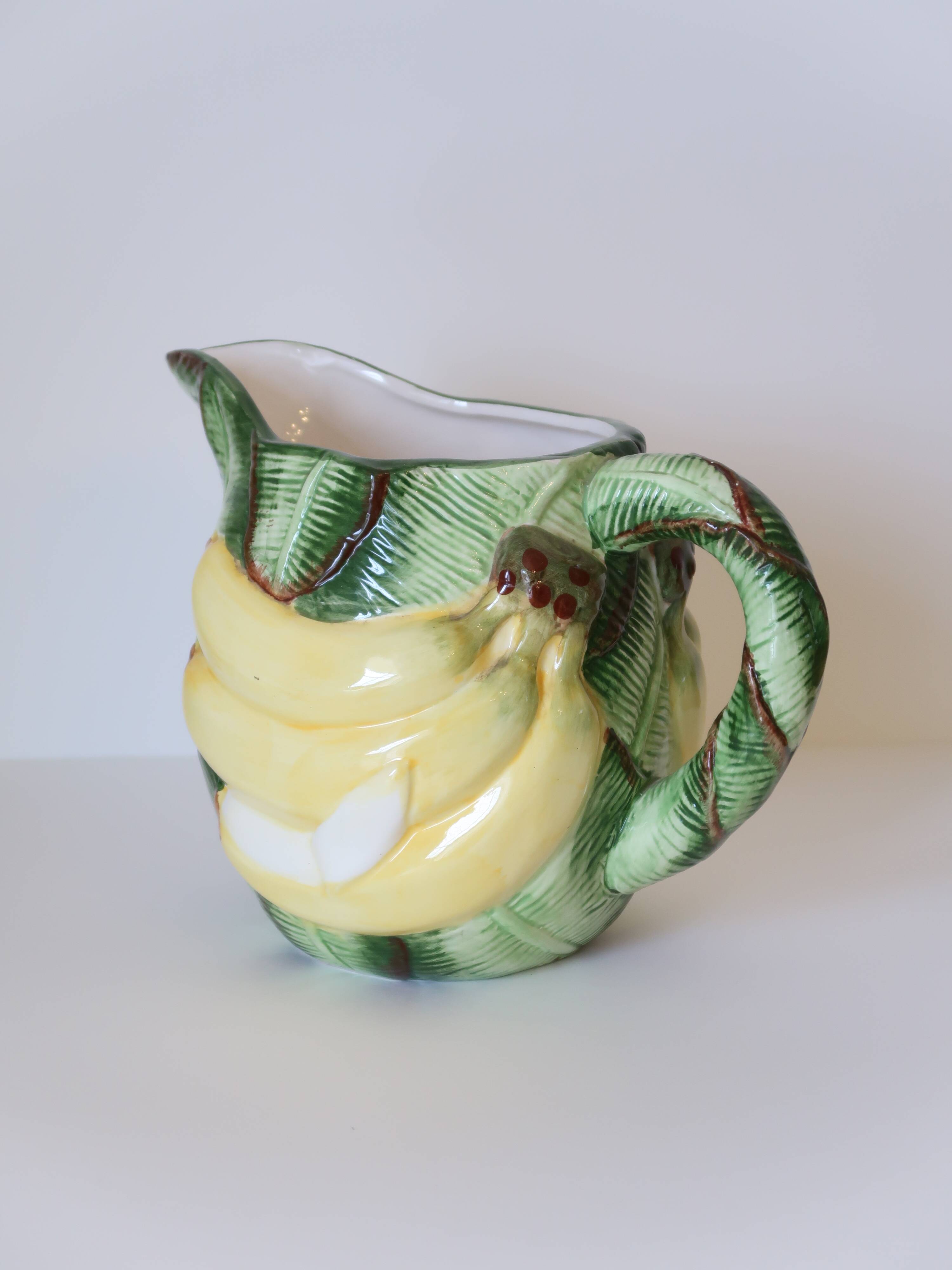 Vintage banana pitcher flat service