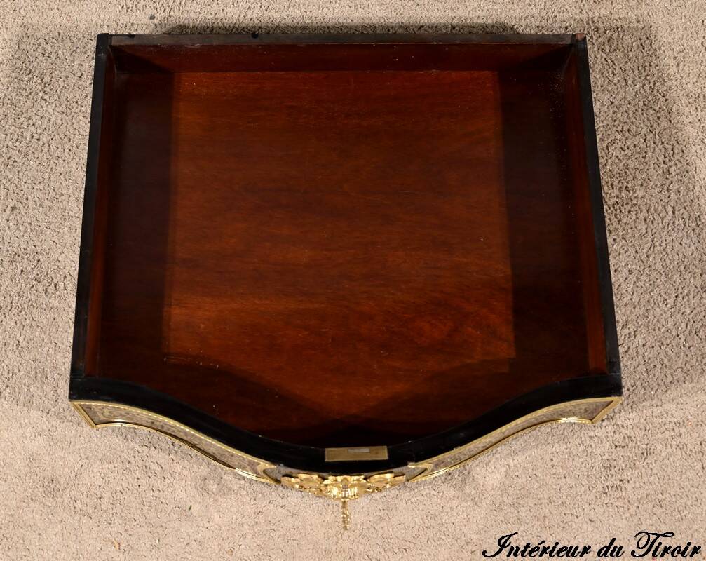 Table d’Apparat en Poirier Noirci, époque Napoléon III – Milieu XIXe