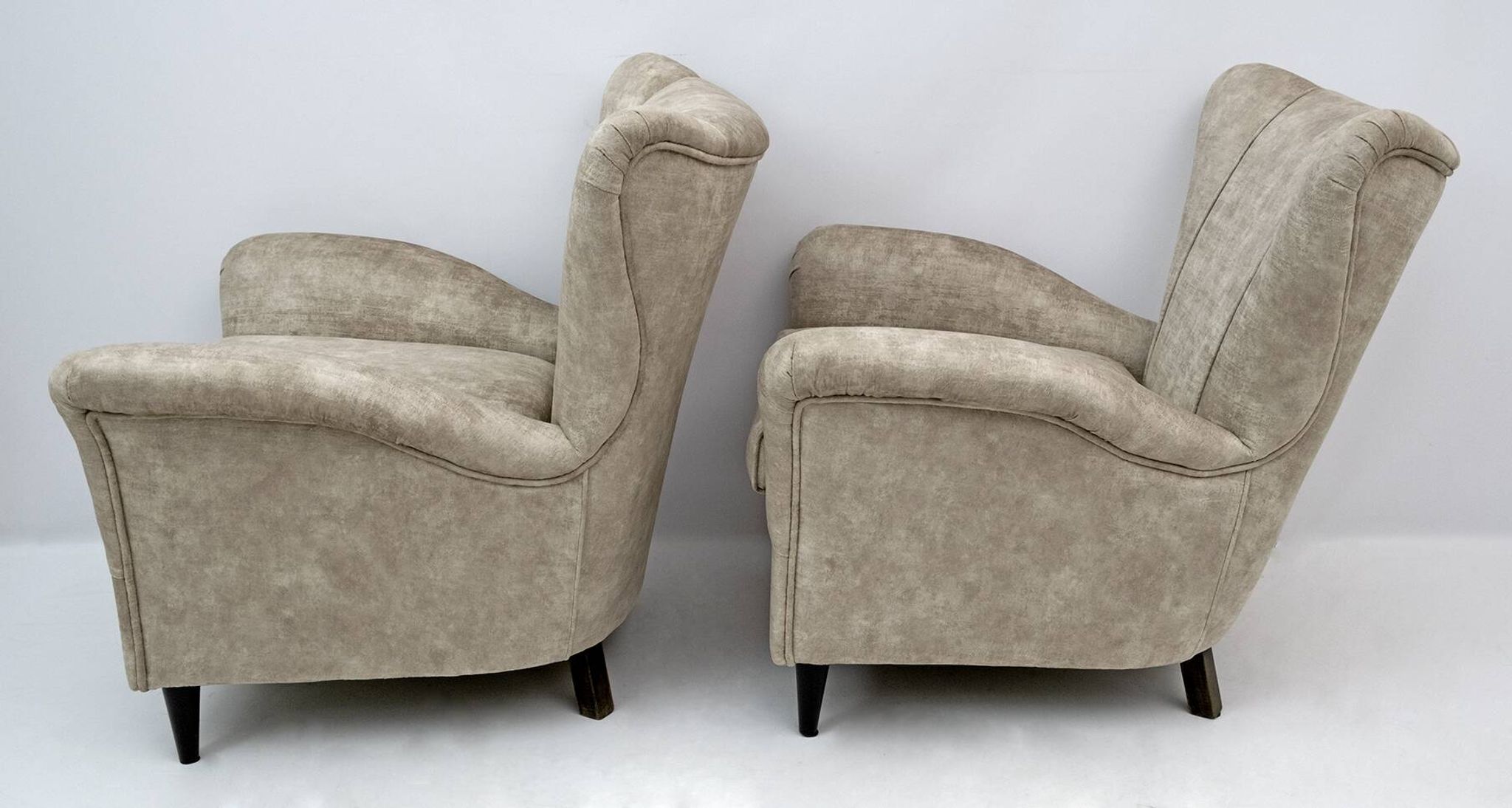Attributed Gio Ponti Mid-Century Modern Italian Velvet Armchairs for ISA