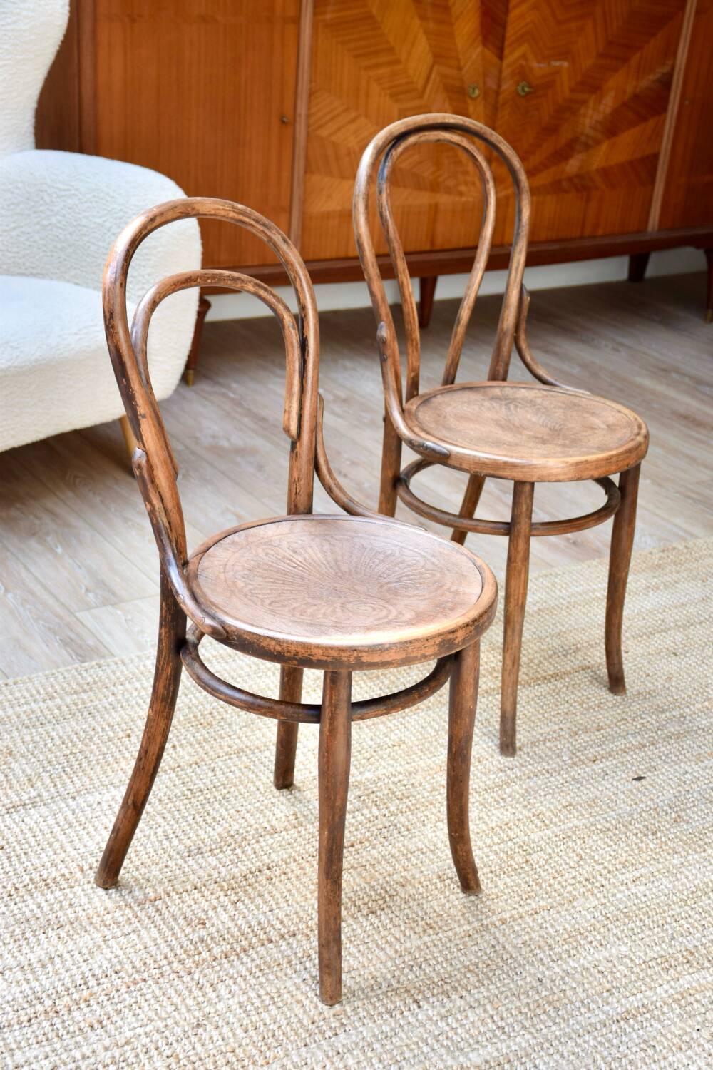 Thonet wooden bistro chairs n14 and n18