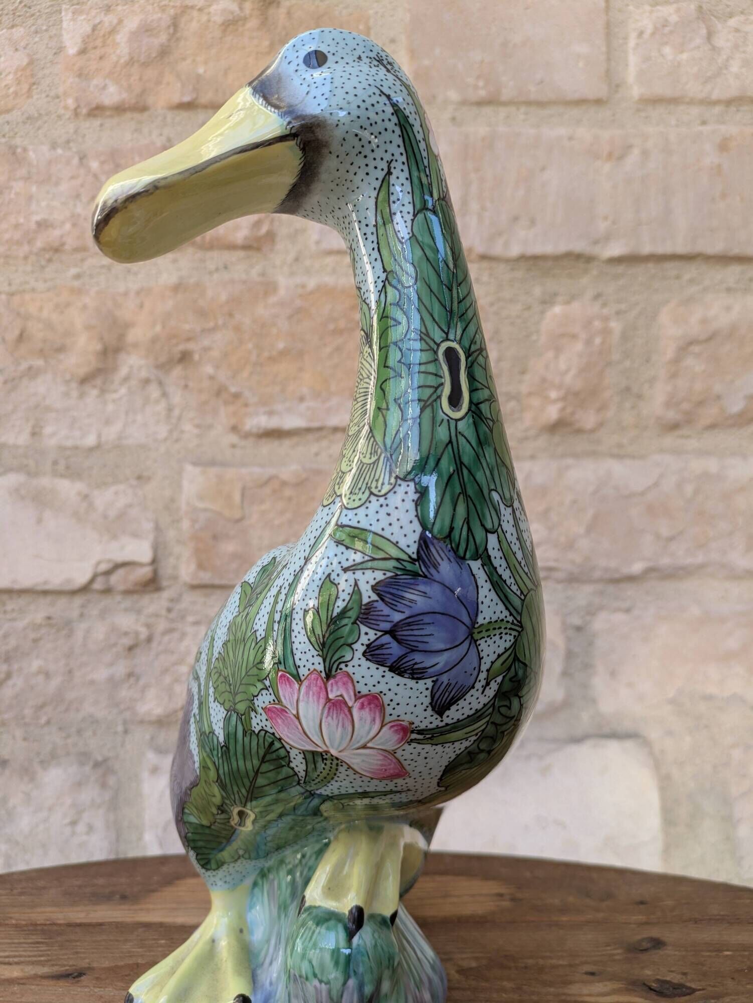 Very beautiful polychrome decorative duck cane statue in Porcelain from Par