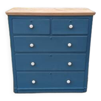 High chest of drawers