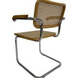 Cesca chair B64 with armrests by Marcel Breuer Design
