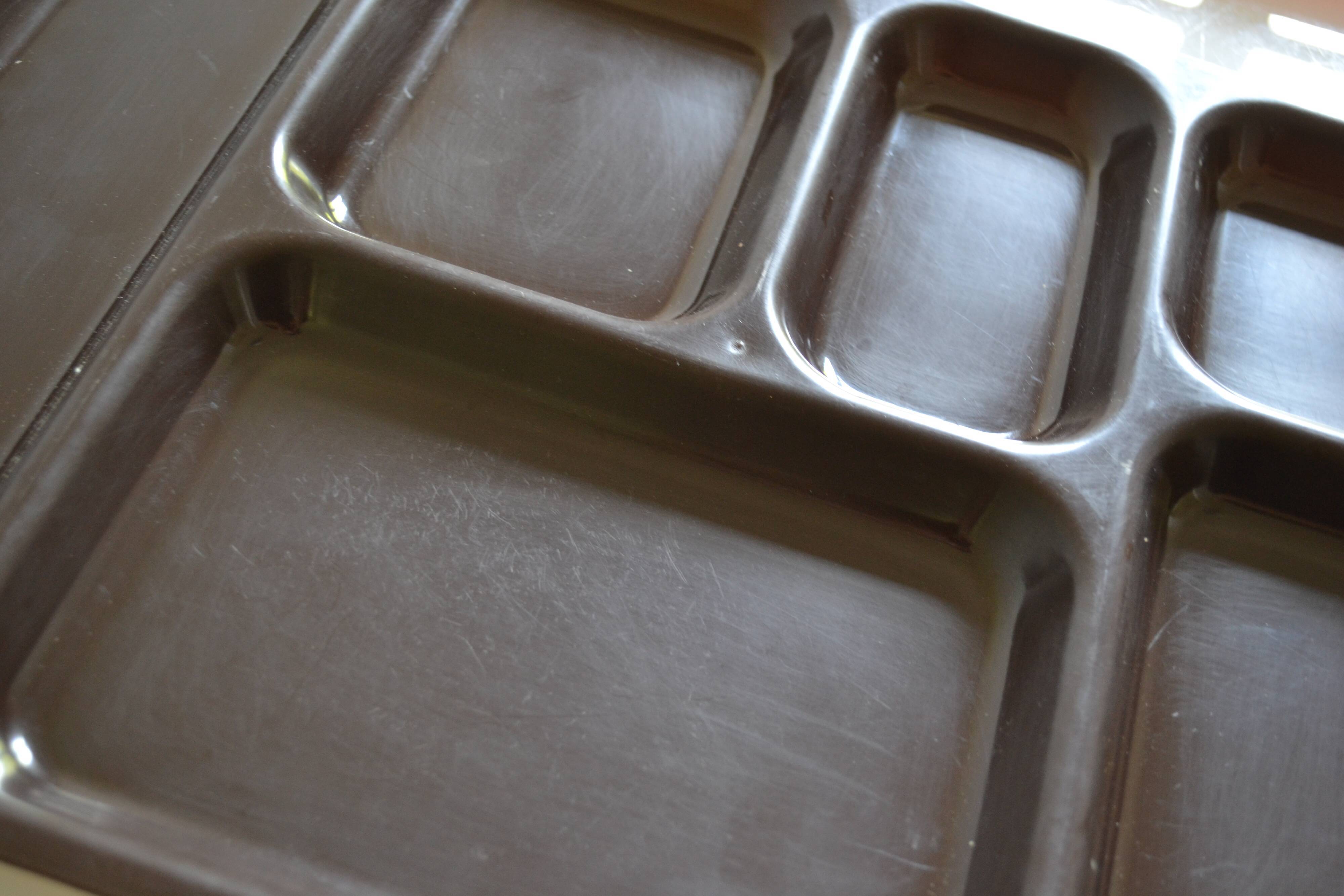 Set of 2 vintage 70's meal trays