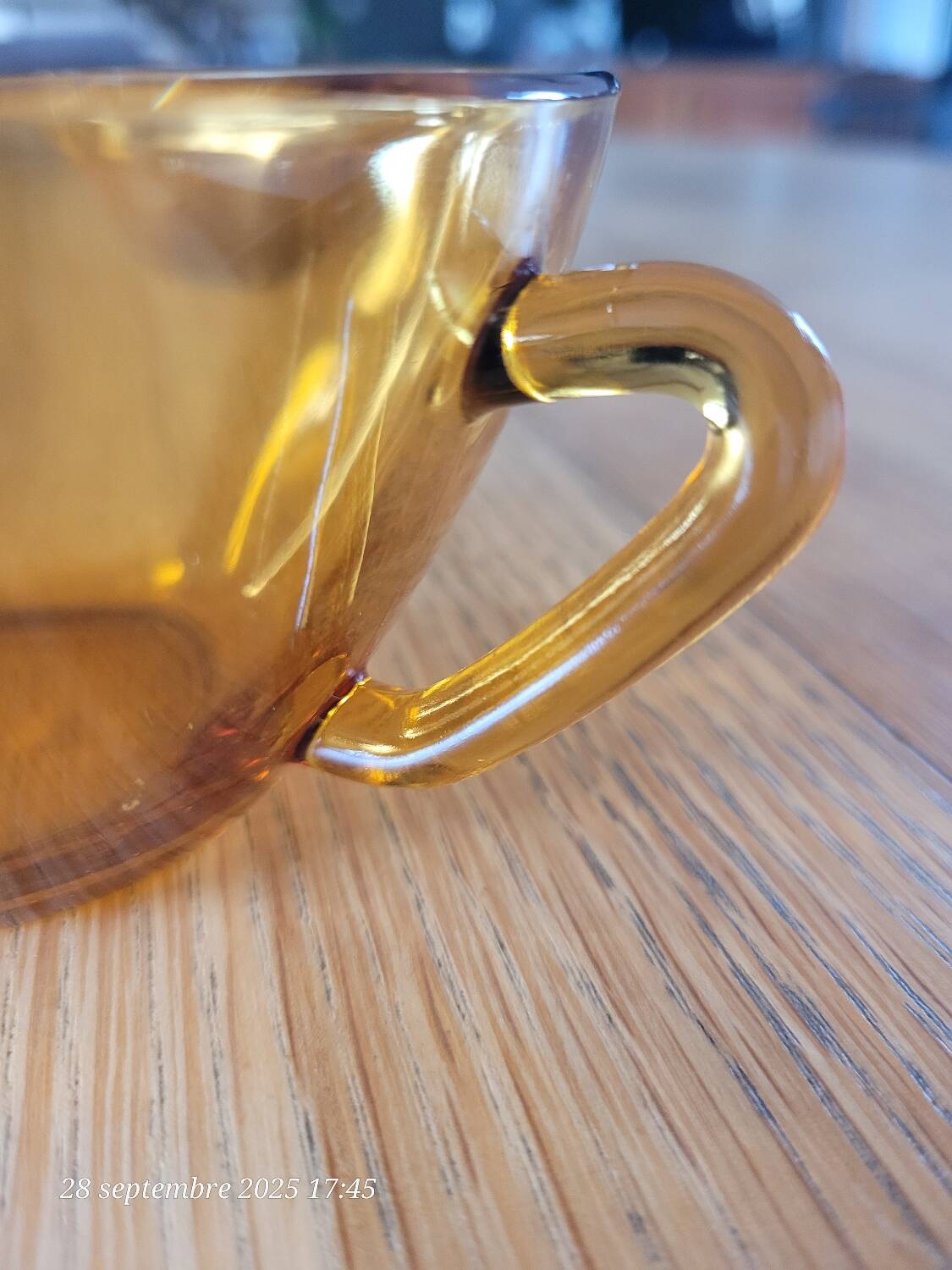 2 Vereco amber glass tea cups