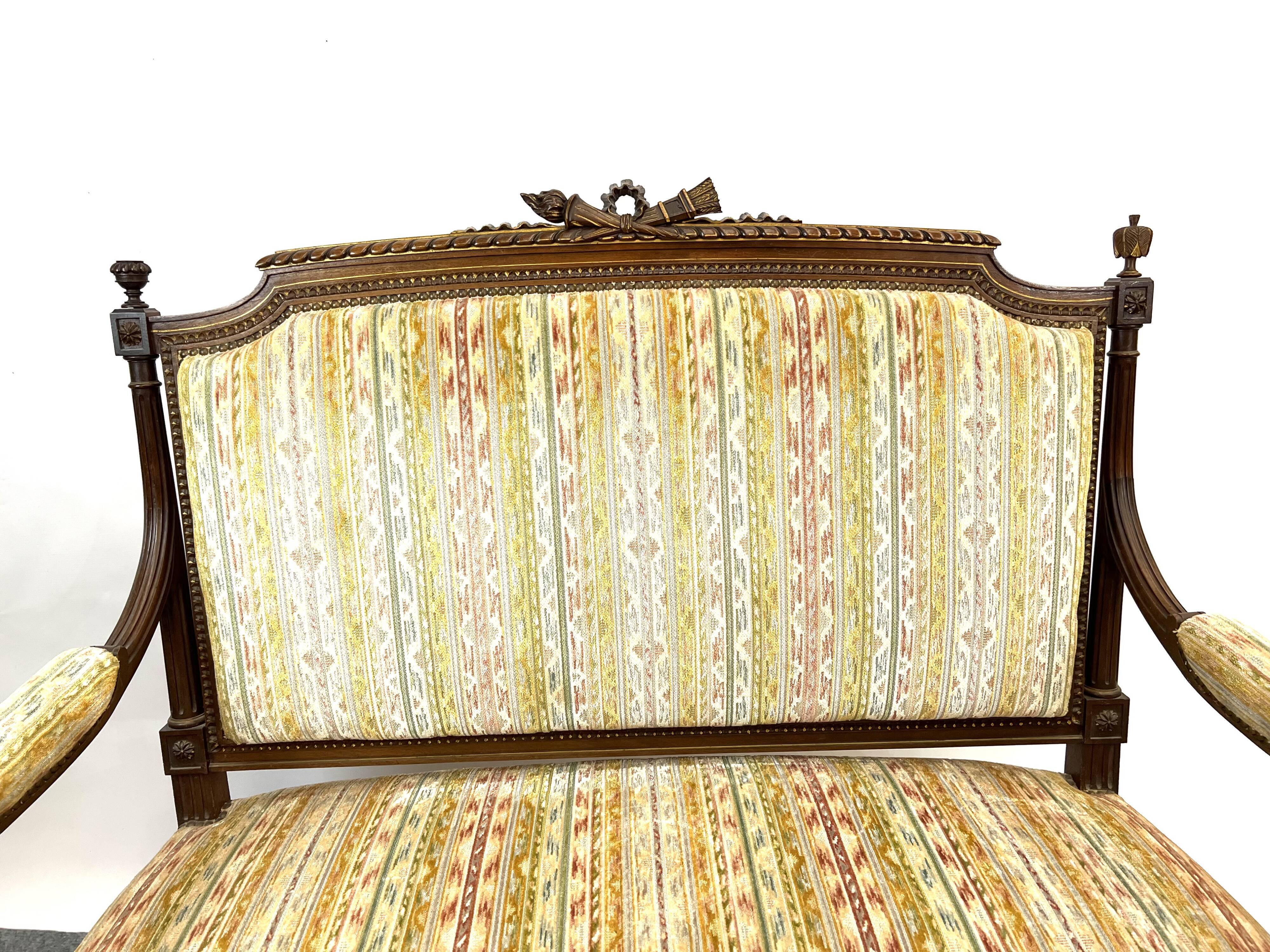 Sofa 2 places Louis XVI style