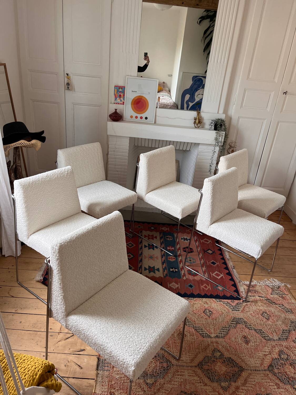 6 Paco Capdell chairs in metal and boucle fabric.