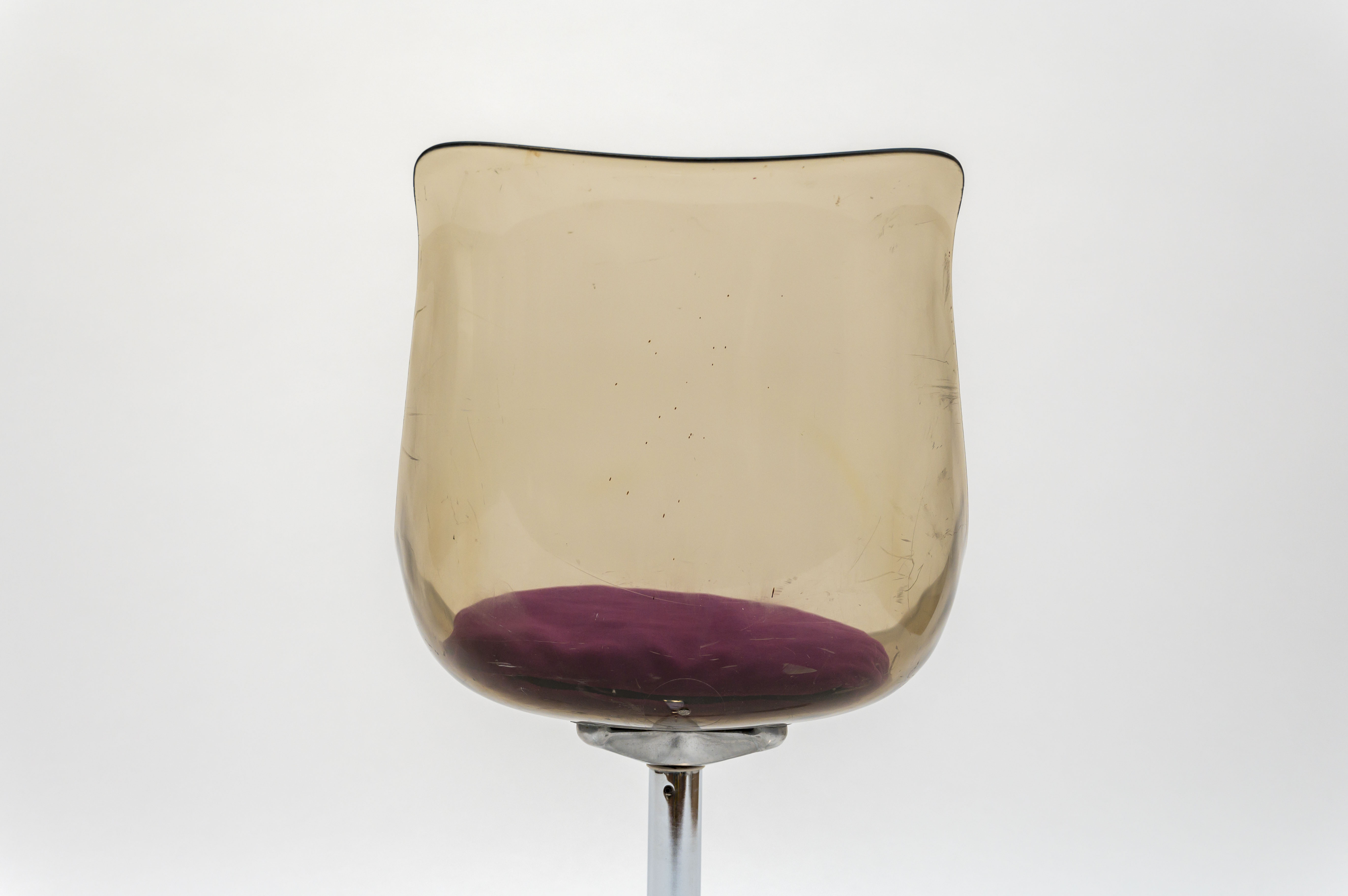 Couple of tulip chairs in plexiglas