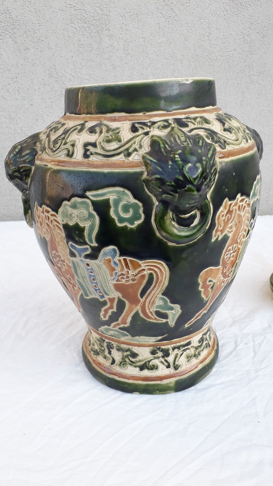 Ceramic covered pot